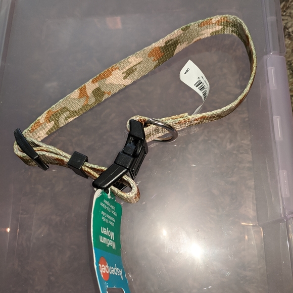 NWT! Medium Camouflage Dog Collar - Picture 3 of 9